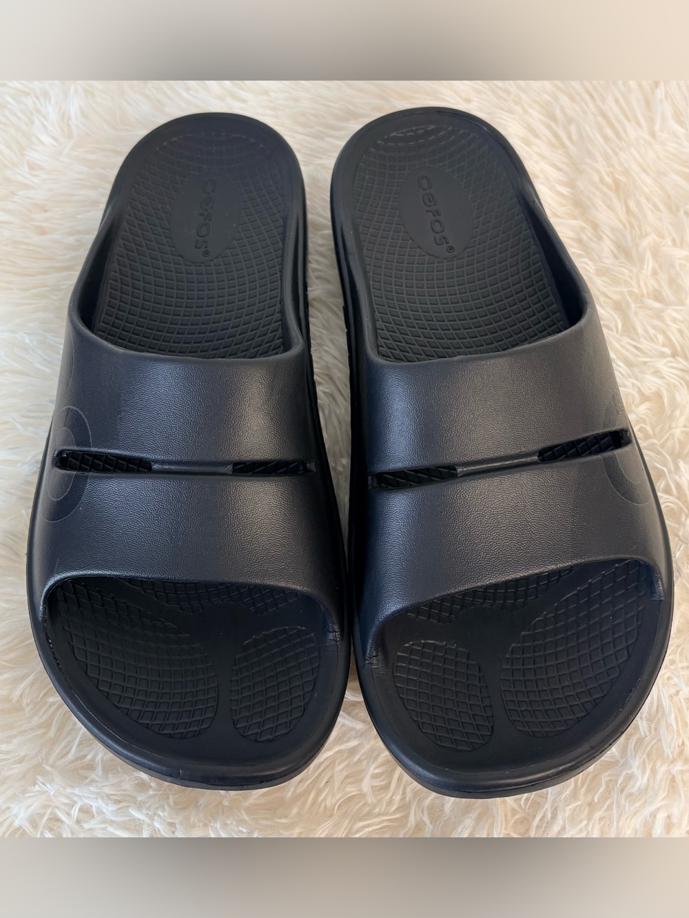 Oofos Ooahh Black Comfort Recovery Slides Womens Size 11 Men’s 9